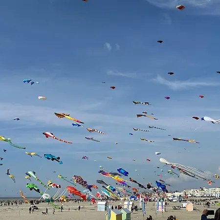 Апартаменты Prisee 30 M Berck
